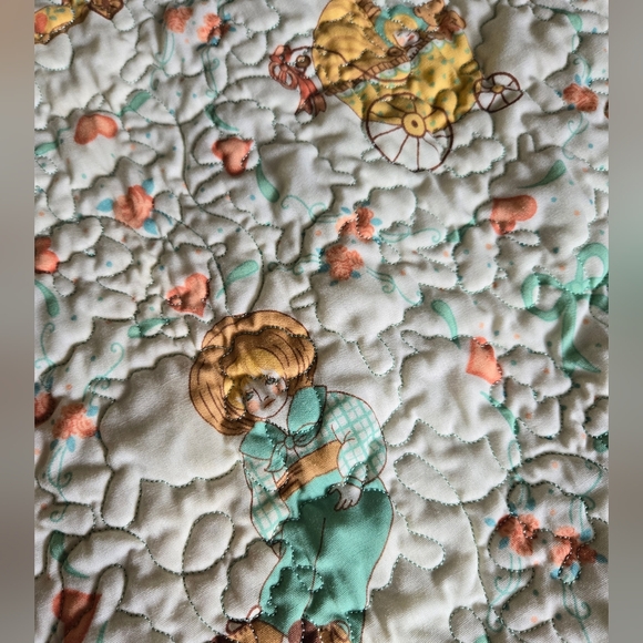 Vintage Baby Blanket Quilt - Picture 10 of 10